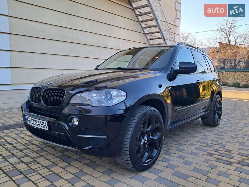 Внедорожник / Кроссовер BMW X5 2012 в Могилев-Подольске