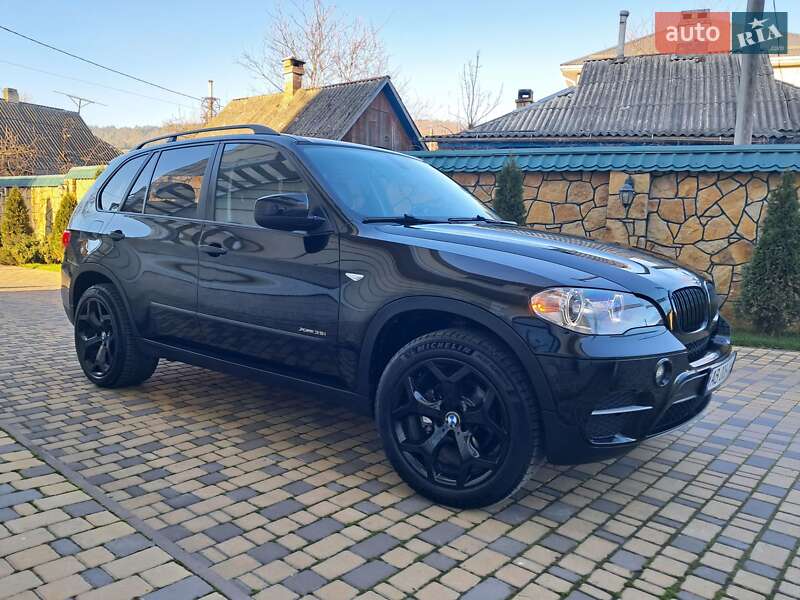 Внедорожник / Кроссовер BMW X5 2012 в Могилев-Подольске