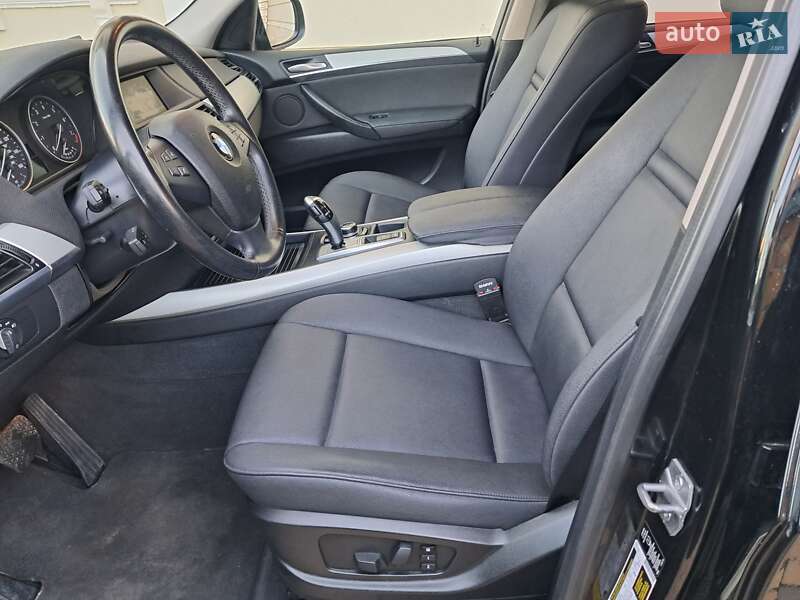 Внедорожник / Кроссовер BMW X5 2012 в Могилев-Подольске