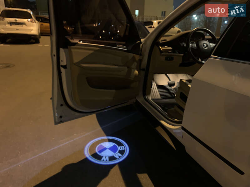 Внедорожник / Кроссовер BMW X5 2013 в Киеве