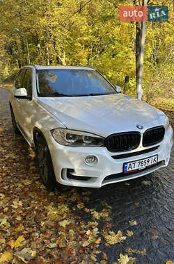 Позашляховик / Кросовер BMW X5 2014 в Чернівцях