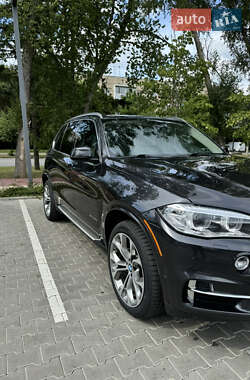 Внедорожник / Кроссовер BMW X5 2015 в Черновцах
