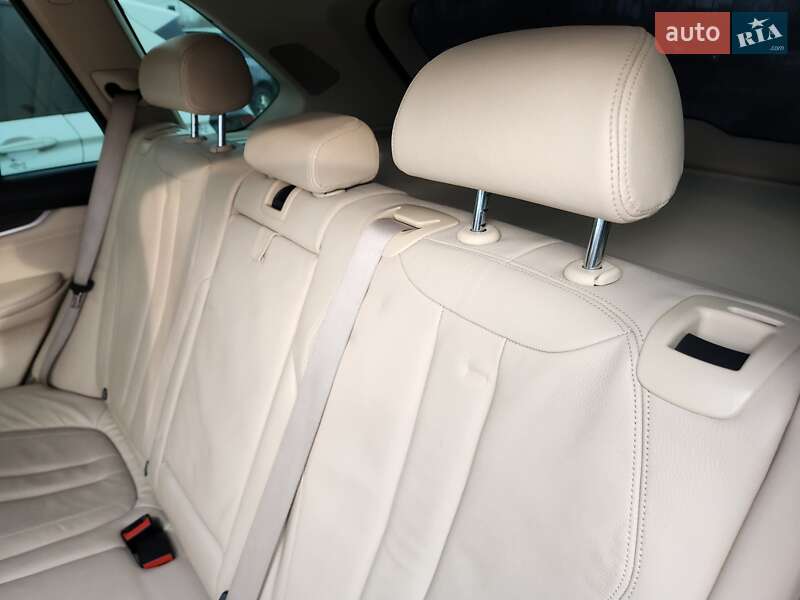 Внедорожник / Кроссовер BMW X5 2013 в Киеве