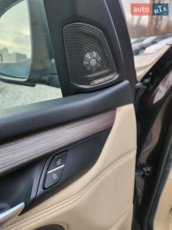 Внедорожник / Кроссовер BMW X5 2013 в Киеве