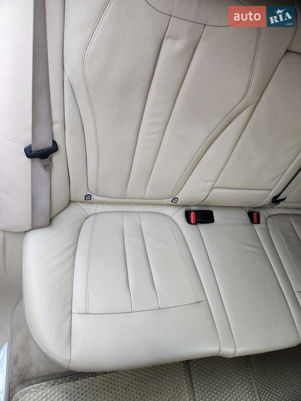 Внедорожник / Кроссовер BMW X5 2013 в Киеве