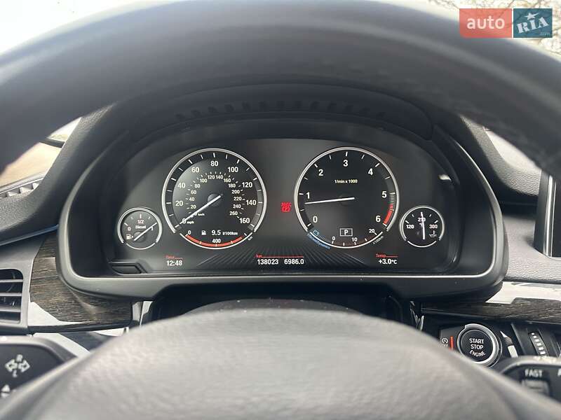 Внедорожник / Кроссовер BMW X5 2015 в Одессе