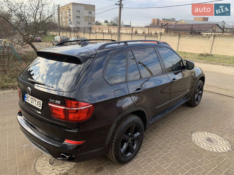 Внедорожник / Кроссовер BMW X5 2012 в Львове
