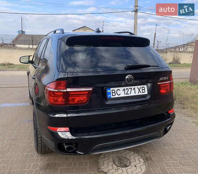 Внедорожник / Кроссовер BMW X5 2012 в Львове