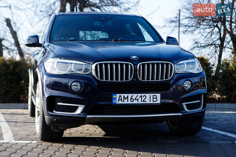 Позашляховик / Кросовер BMW X5 2016 в Вінниці