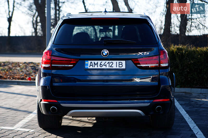 Позашляховик / Кросовер BMW X5 2016 в Вінниці