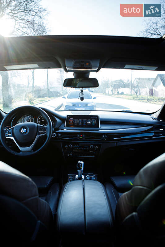 Позашляховик / Кросовер BMW X5 2016 в Вінниці