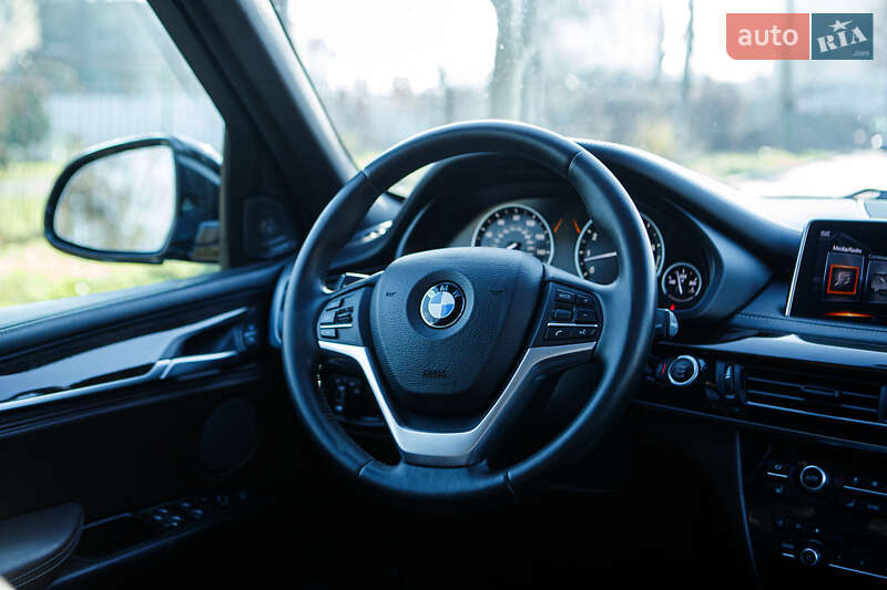 Позашляховик / Кросовер BMW X5 2016 в Вінниці
