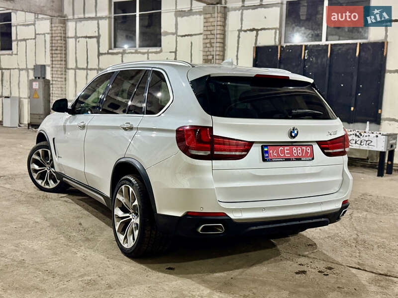 Внедорожник / Кроссовер BMW X5 2018 в Сарнах