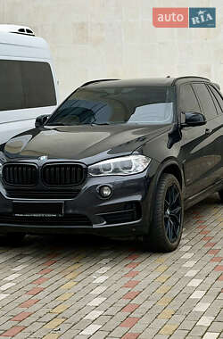 Позашляховик / Кросовер BMW X5 2015 в Києві