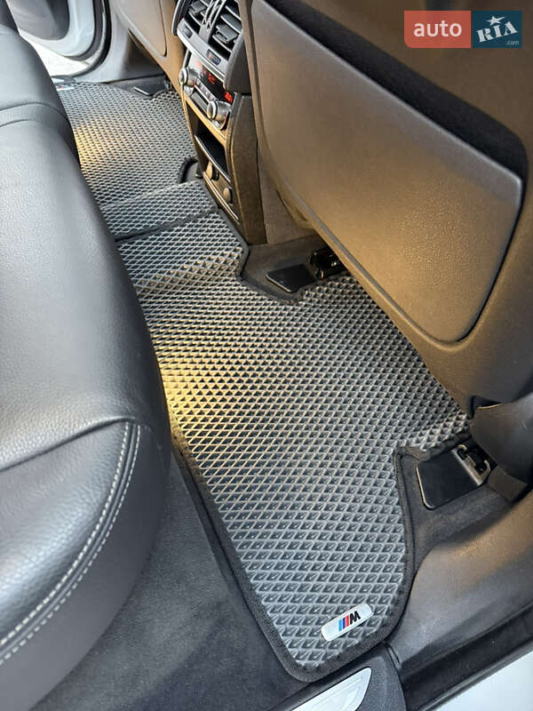 Внедорожник / Кроссовер BMW X5 2017 в Днепре