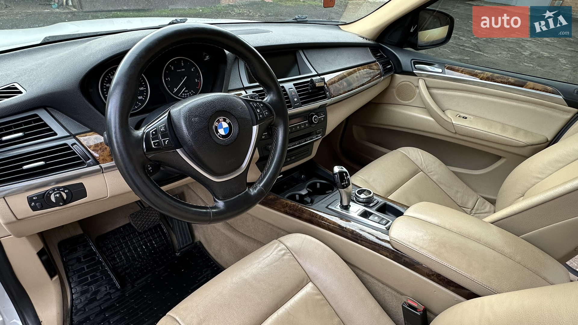 2010 BMW X5 - мініатюра 18