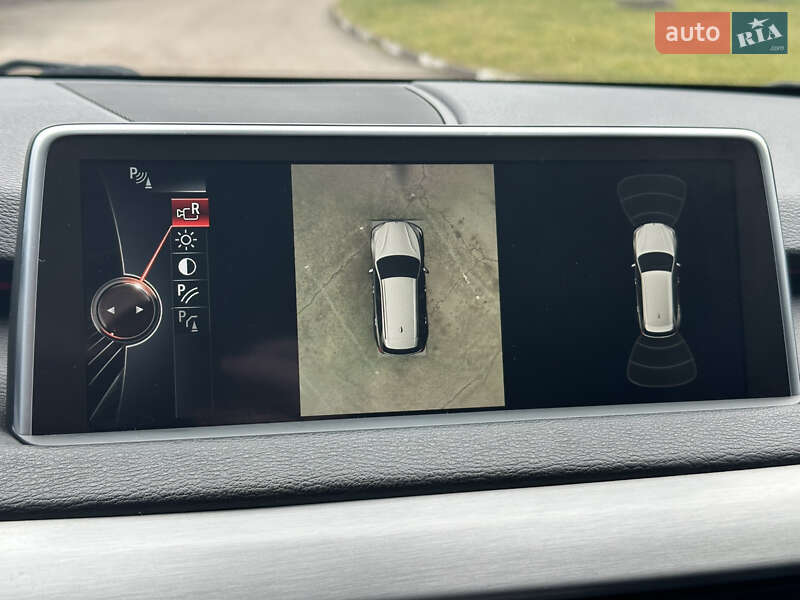 Внедорожник / Кроссовер BMW X5 2014 в Ровно