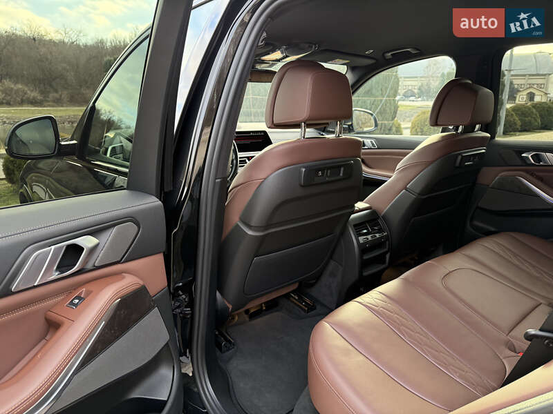 Внедорожник / Кроссовер BMW X5 2021 в Днепре