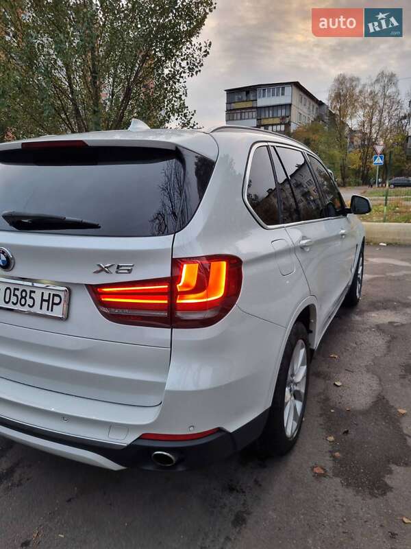 Внедорожник / Кроссовер BMW X5 2014 в Ровно