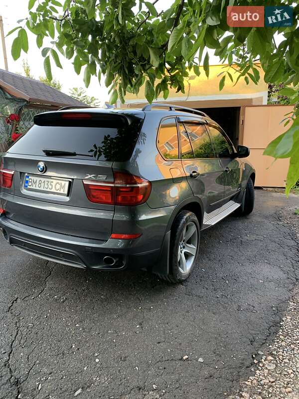 Внедорожник / Кроссовер BMW X5 2011 в Липовой Долине