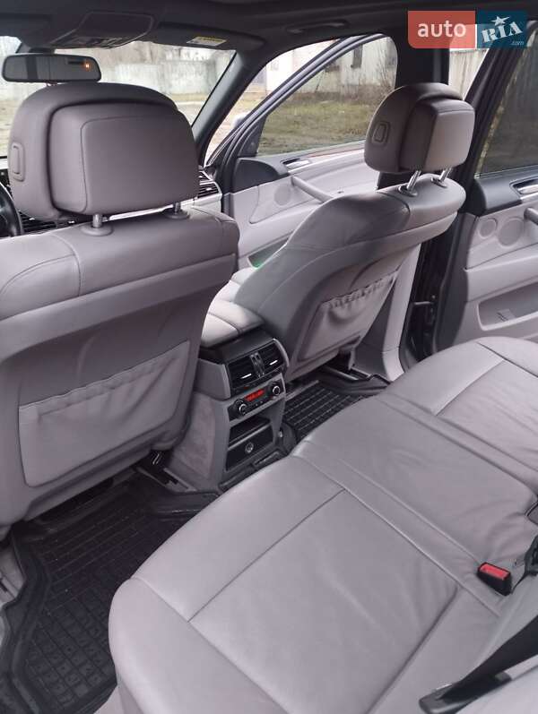 Внедорожник / Кроссовер BMW X5 2007 в Машевке фото 26 Внедорожник / Кроссовер BMW X5 2007 в Машевке