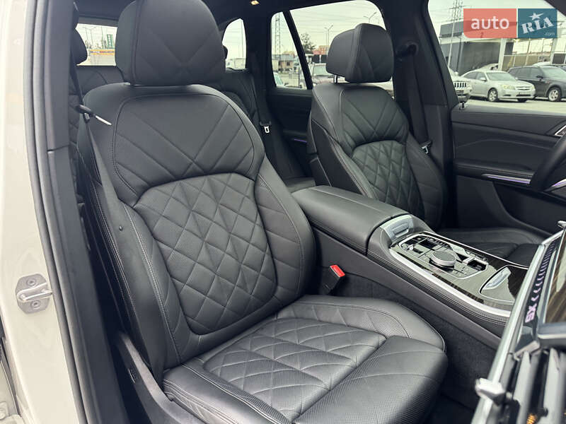 Внедорожник / Кроссовер BMW X5 2023 в Мукачево