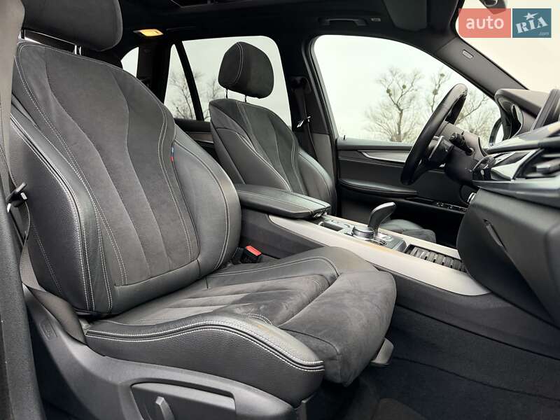Внедорожник / Кроссовер BMW X5 2018 в Черновцах
