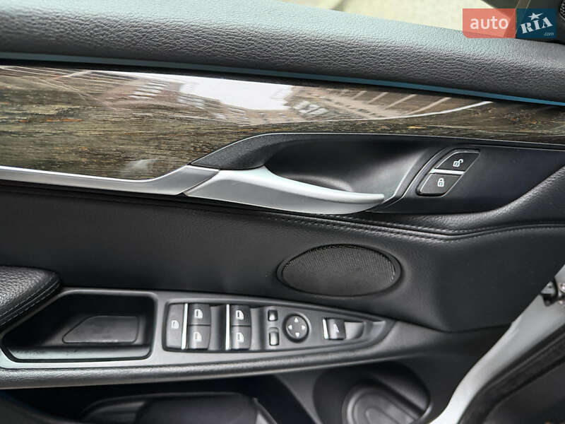 Внедорожник / Кроссовер BMW X5 2015 в Киеве