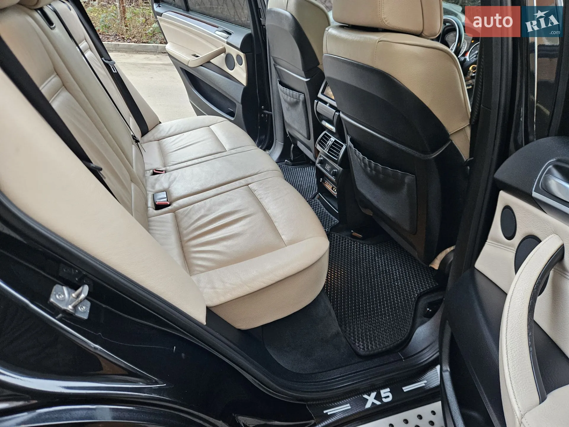 2011 BMW X5 - мініатюра 38