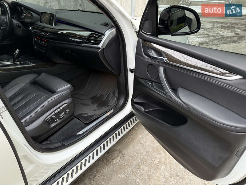 Внедорожник / Кроссовер BMW X5 2014 в Киеве