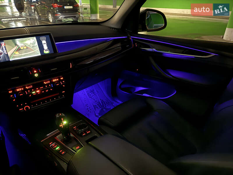 Внедорожник / Кроссовер BMW X5 2014 в Киеве