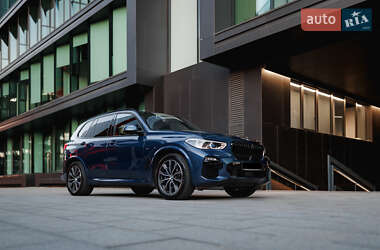 Позашляховик / Кросовер BMW X5 2019 в Луцьку