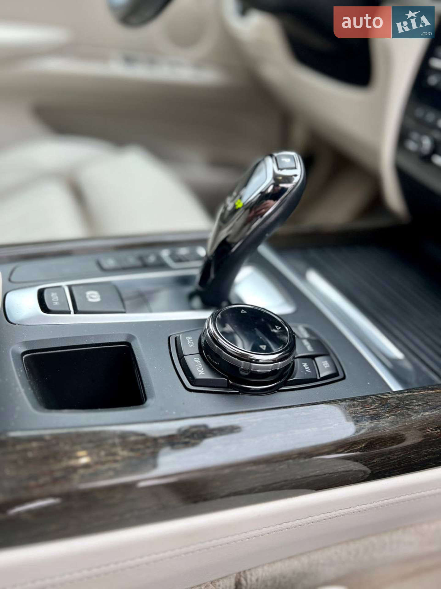 2015 BMW X5 - мініатюра 26