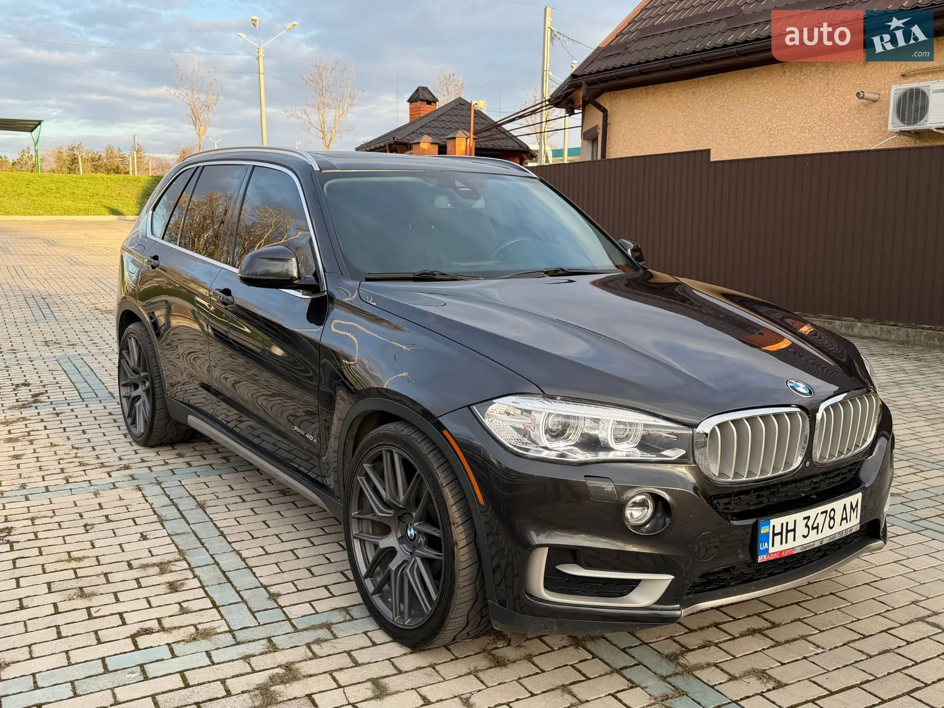 2016 BMW X5 - мініатюра 2