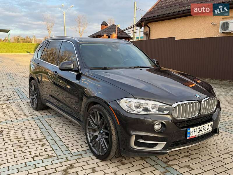 Внедорожник / Кроссовер BMW X5 2016 в Измаиле