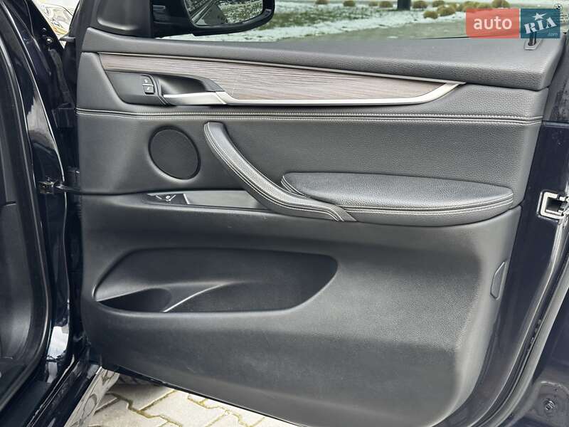 Внедорожник / Кроссовер BMW X5 2015 в Ивано-Франковске