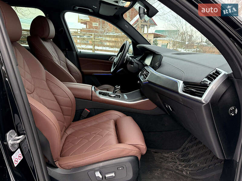 Внедорожник / Кроссовер BMW X5 2023 в Киеве