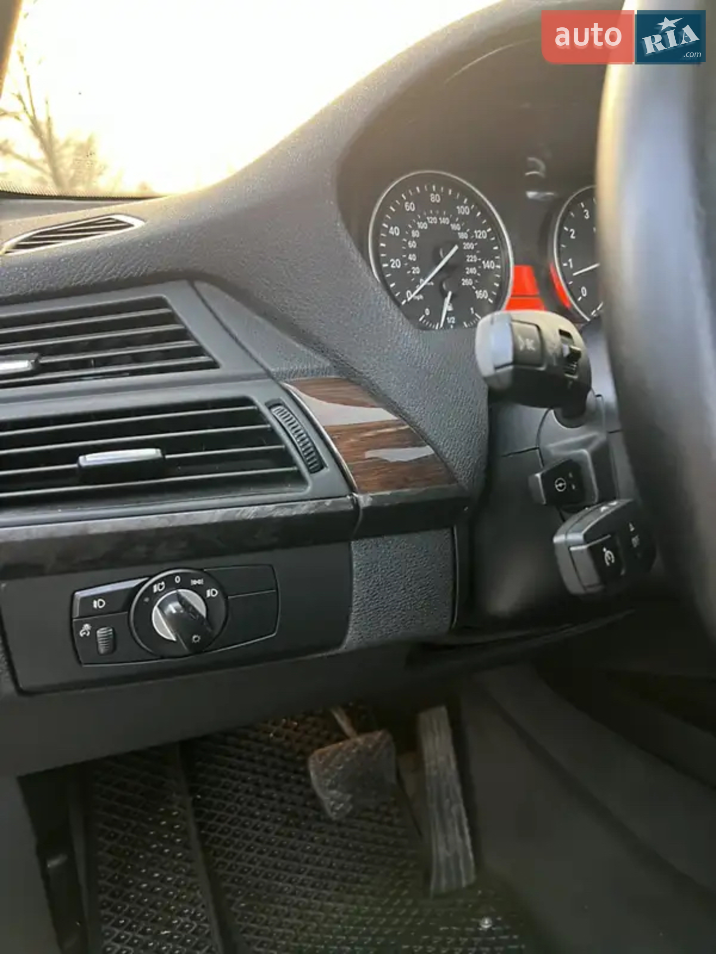 2011 BMW X5 - мініатюра 16