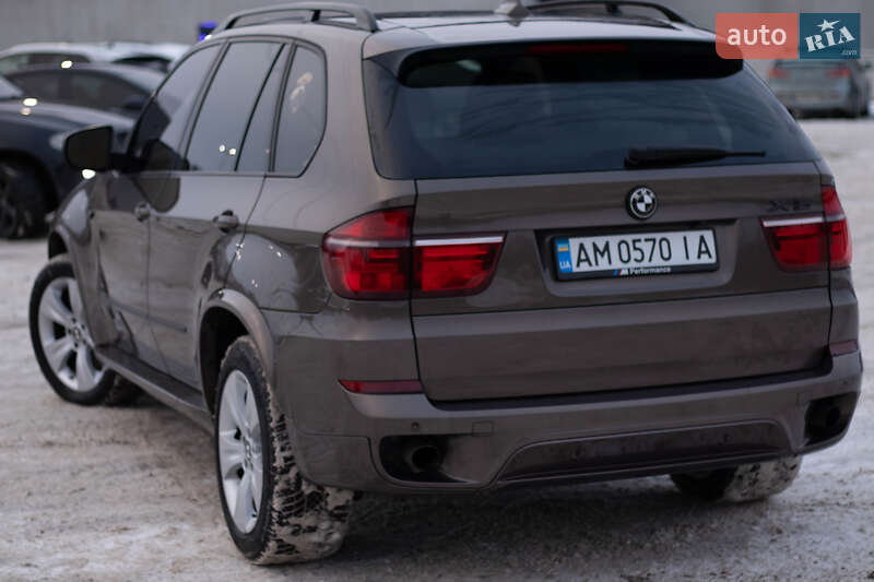 Позашляховик / Кросовер BMW X5 2012 в Києві фото 4 Позашляховик / Кросовер BMW X5 2012 в Києві