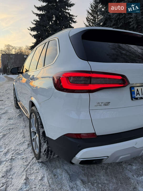 Позашляховик / Кросовер BMW X5 2018 в Києві фото 10 Позашляховик / Кросовер BMW X5 2018 в Києві