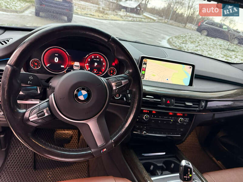 Позашляховик / Кросовер BMW X5 2016 в Івано-Франківську