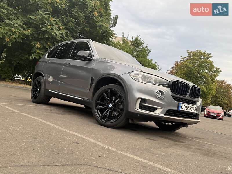 Внедорожник / Кроссовер BMW X5 2014 в Одессе
