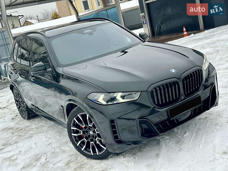Внедорожник / Кроссовер BMW X5 2024 в Киеве