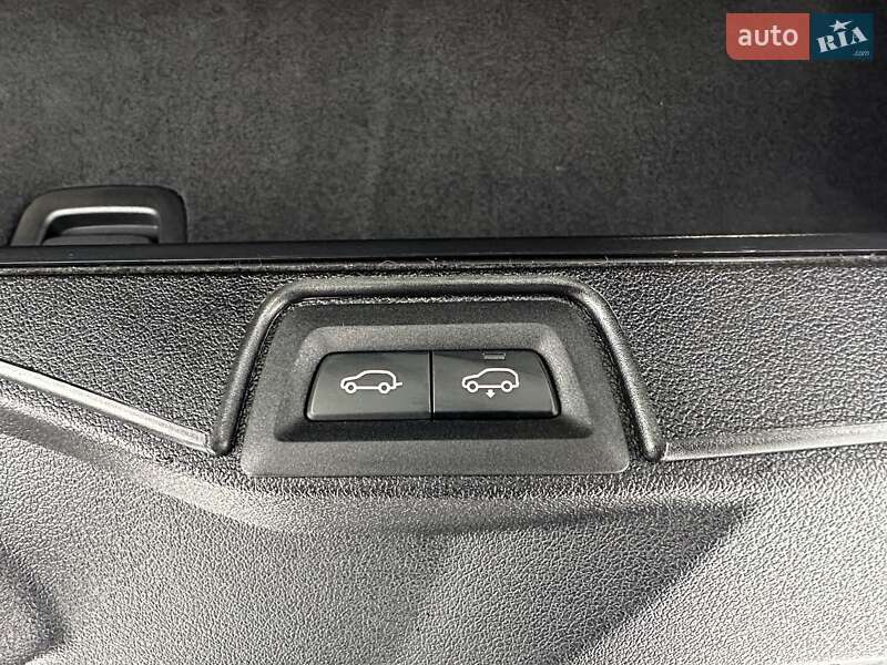 Внедорожник / Кроссовер BMW X5 2024 в Киеве