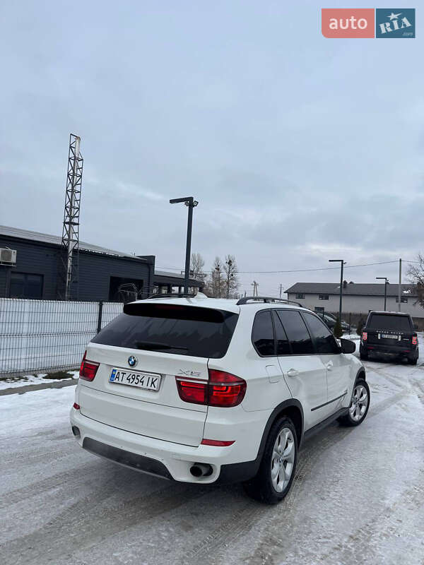 Внедорожник / Кроссовер BMW X5 2011 в Ивано-Франковске
