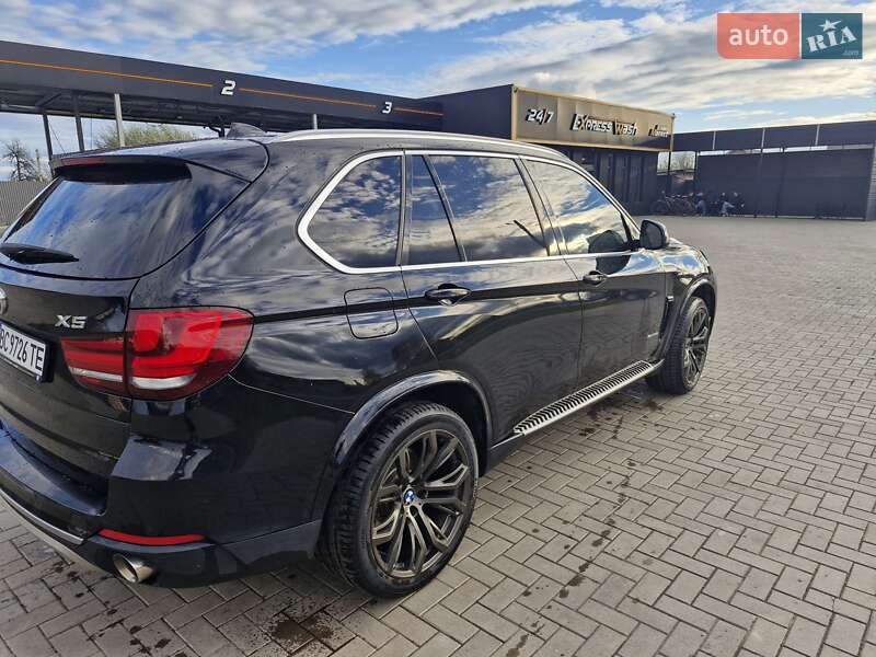 Внедорожник / Кроссовер BMW X5 2015 в Шептицькому