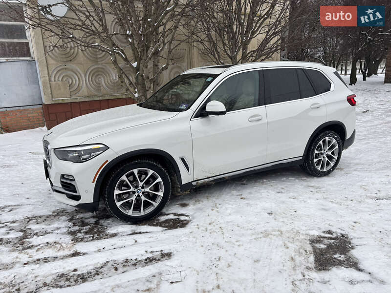 Внедорожник / Кроссовер BMW X5 2019 в Киеве