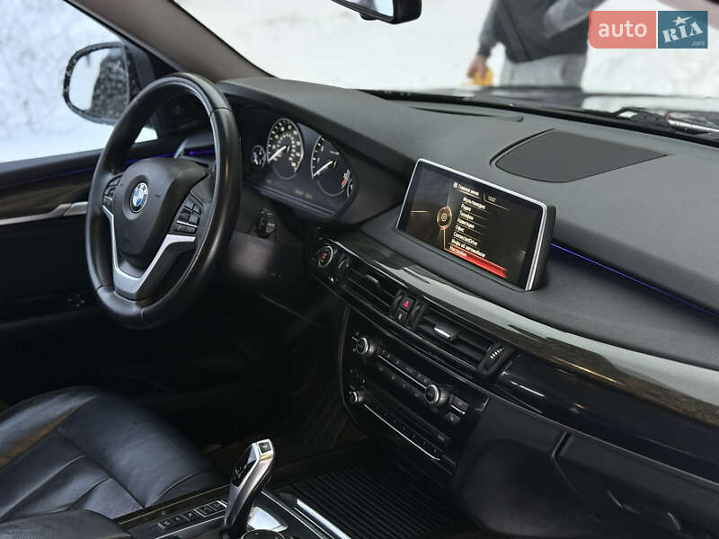 Внедорожник / Кроссовер BMW X5 2014 в Чернигове