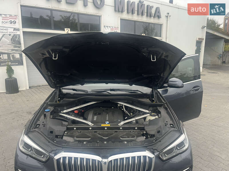 Позашляховик / Кросовер BMW X5 2018 в Вінниці