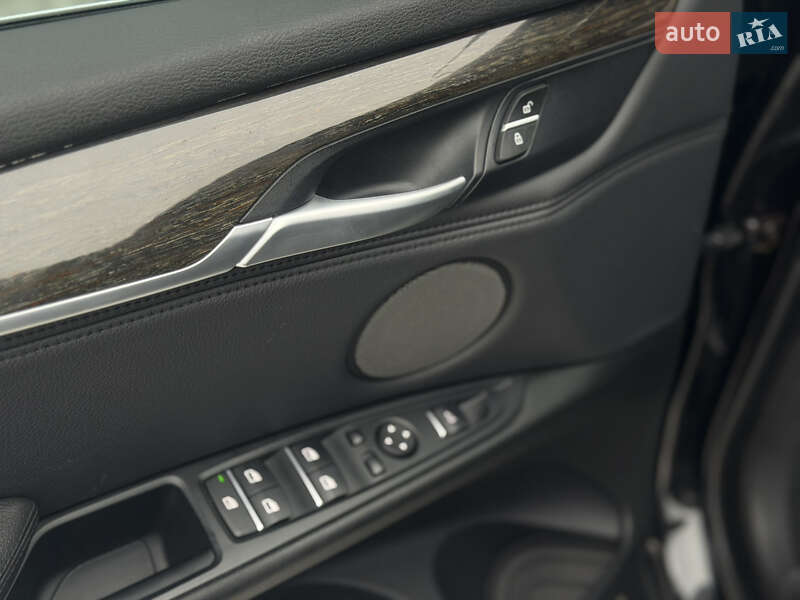 Внедорожник / Кроссовер BMW X5 2014 в Киеве